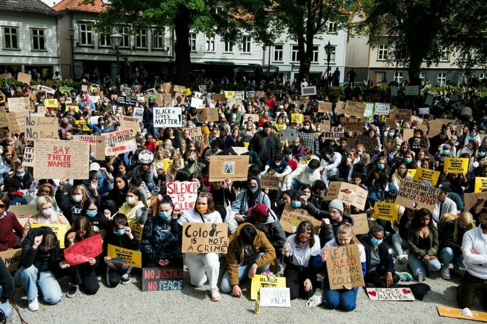 62,4 prosent har opplevd eller sett rasisme i Stavanger, skriver Therese Egebakken (KrF). Bildet er fra demonstrasjonen i Byparken etter politidrapet på afroamerikanske George Floyd. 62,4 prosent har opplevd eller sett rasisme i Stavanger, skriver Therese Egebakken (KrF). Bildet er fra demonstrasjonen i Byparken etter politidrapet på afroamerikanske George Floyd.