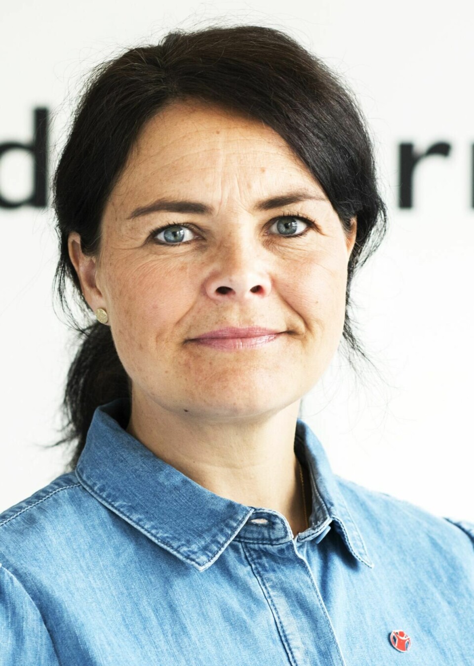 Thale Skybak er seksjonsleder for kunnskap og nasjonal politikk i Redd Barnas norgesprogram. Thale Skybak