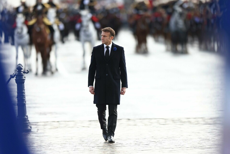 President Emmanuel Macron ber det franske folk stå opp mot alle former for antisemittisme. President Emmanuel Macron ber det franske folk stå opp mot alle former for antisemittisme. Foto: AP / NTB