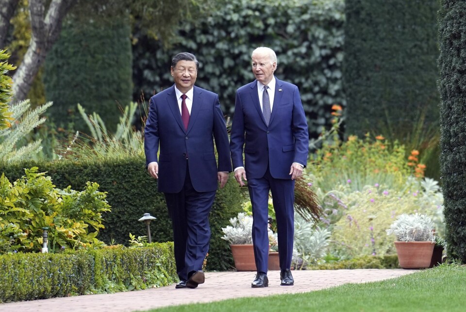 USAs president Joe Biden og Kinas president President Xi Jinping spaserer i California i anledning Asia-Pacific Economic Cooperative-konferansen. Xi Jinping og Joe Biden på eiendommen Filoli utenfor San Francisco i den amerikanske delstaten California onsdag. Dette var første gang presidentene møttes ansikt til ansikt på over ett år. Foto: Doug Mills / The New York Times via AP / NTB