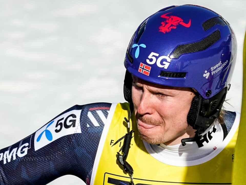 Henrik Kristoffersen ble rasende. Henrik Kristoffersen ble rasende.