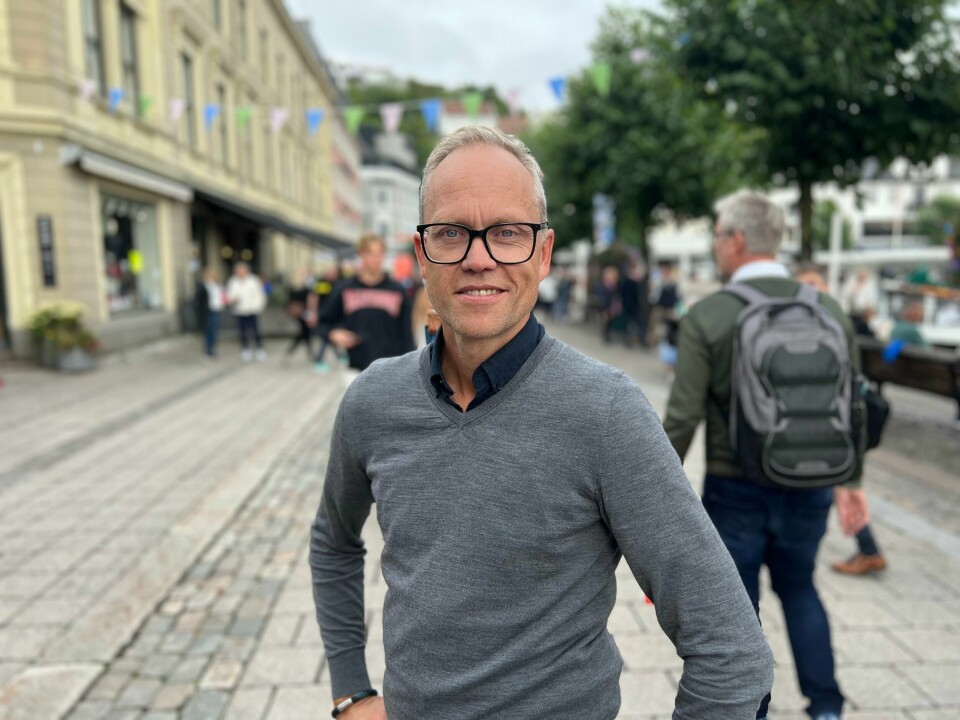 Sjeføkonom Kyrre Knudsen i SR-Bank tar til orde for stor dugnad på nyåret for å få flere ukrainere i arbeid Hvordan ville en økonom styrt Norge? Kyrre Knudsen i SR-Bank legger fram sitt «partiprogram»