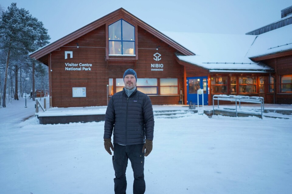 - I praksis er forskningssamarbeidet med Russland helt dødt, sier forskningsleder Snorre Hagen ved Norsk institutt for bioøkonomi (Nibio) sin forskningsstasjon i Svanvik i Pasvik. - I praksis er forskningssamarbeidet med Russland helt dødt, sier forskningsleder Snorre Hagen ved Norsk institutt for bioøkonomi (Nibio) sin forskningsstasjon i Svanvik i Pasvik.