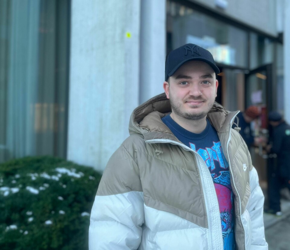 Mathias Hansen fra Follies barne- og ungdomsteater forbereder julaftenfeiring på Metropolis i Stavanger om få uker Mathias Hansen fra Follies barne- og ungdomsteater forbereder julaftenfeiring på Metropolis i Stavanger om få uker