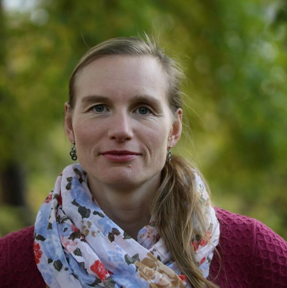 – Tidligere forhandlinger tilsier at det kun vil være mulig å komme til enighet om at man skal fase ut «urenset fossilt brensel», sier Cicero-forsker Marie Byskov Lindberg, om klimatoppmøtet i Dubai som nå går mot slutten. – Tidligere forhandlinger tilsier at det kun vil være mulig å komme til enighet om at man skal fase ut «urenset fossilt brensel», sier Cicero-forsker Marie Byskov Lindberg, om klimatoppmøtet i Dubai som nå går mot slutten.