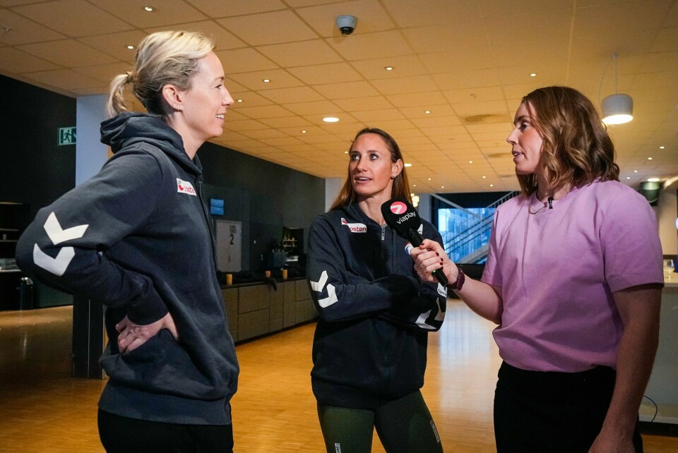952 landskamper samlet i Trondheim. Katrine Lunde (fra venstre), Camilla Herrem og Karoline Dyhre Breivang under et pressetreff. Foto: Beate Oma Dahle / NTB 952 landskamper samlet i Trondheim. Katrine Lunde (fra venstre), Camilla Herrem og Karoline Dyhre Breivang under et pressetreff. Foto: Beate Oma Dahle / NTB