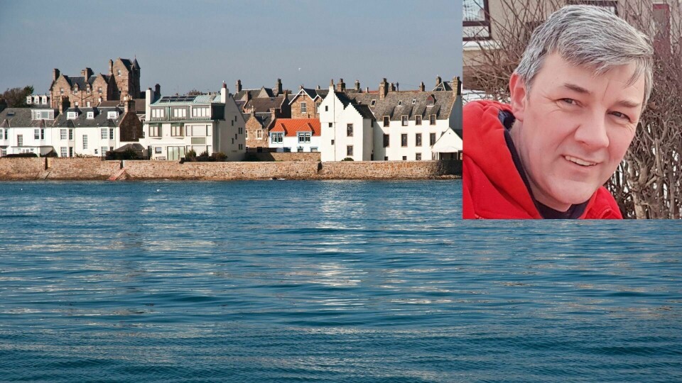 Den skotske lokalpolitikeren Altany Craik (Labour) skal angivelig ha blitt vraket som representantkandidat på grunn av sitt forfatterskap. Det skaper oppstyr. Den skotske lokalpolitikeren Altany Craik (Labour) skal angivelig ha blitt vraket som representantkandidat på grunn av sitt forfatterskap. Det skaper oppstyr.