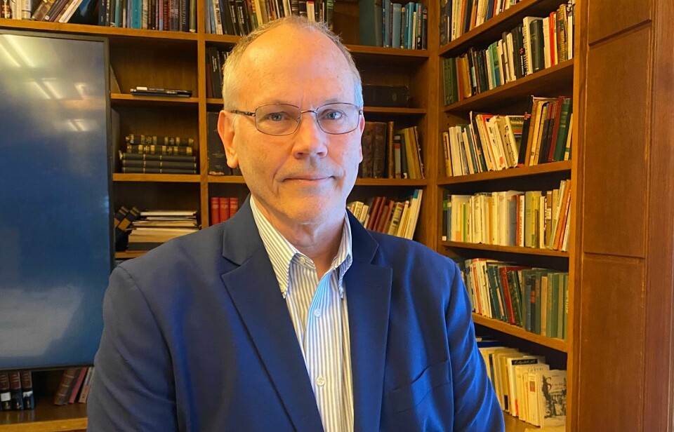 Antropolog og folkemordforsker Alexander Hinton besøkte Holocaustsenteret i Oslo forrige uke. Antropolog og folkemordforsker Alexander Hinton besøkte Holocaustsenteret i Oslo onsdag.