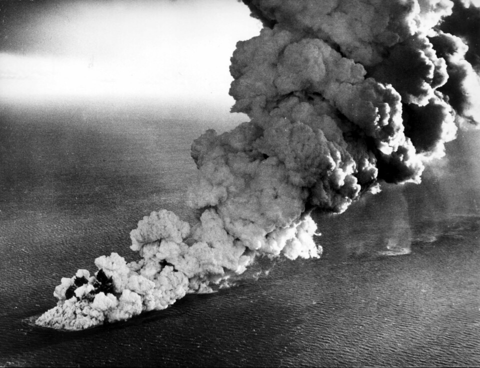 En øy ble dannet utenfor Island i 1963. En øy ble dannet utenfor Island i 1963.