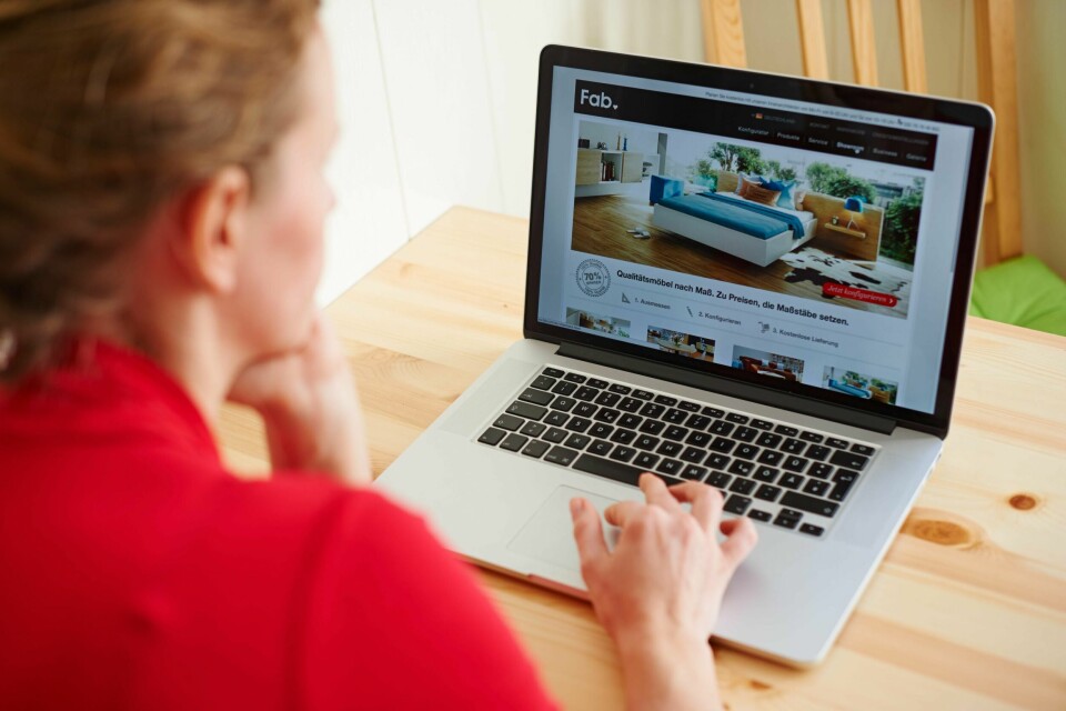 Arbeidsgiver- og arbeidstakerforeningene vil fjerne momsfritaket på netthandel.
