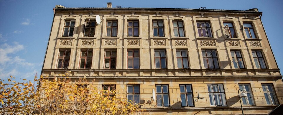 bevaringsverdig: Murgården fra 1901 bærer preg av lite vedlikehold. Eier Hans Martin Skoglund mener hele gården er foreldet, og ønsker å rive, mens Oslo kommune vil bevare. FOTO: HILDE UNOSEN bevaringsverdig: Murgården fra 1901 bærer preg av lite vedlikehold. Eier Hans Martin Skoglund mener hele gården er foreldet, og ønsker å rive, mens Oslo kommune vil bevare. FOTO: HILDE UNOSEN