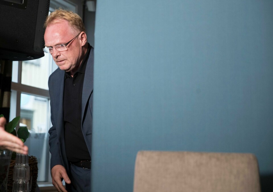Per Sandberg har brutt karantenereglene, mener Karantenenemda. Men det kommer reaksjoner mot at regelbruddet ikke får noen konsekvenser for Sandberg.