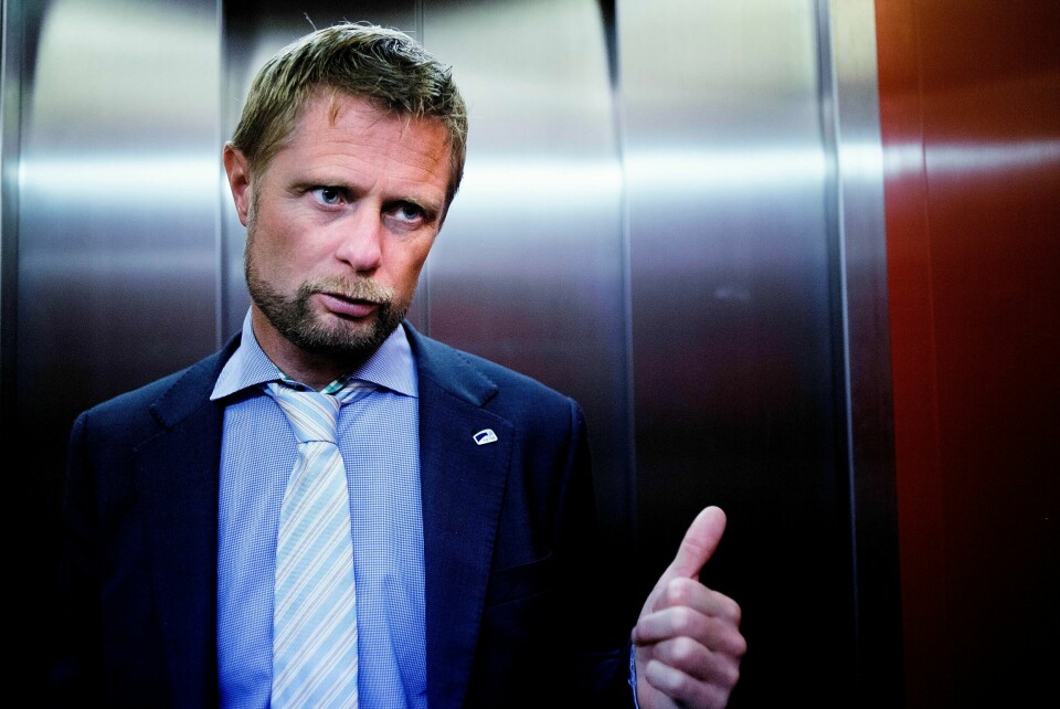 Helseminister Bent Høie fra Høyre gir penger til Aksept. Men han vil ikke overta Oslo kommunes utgifter.