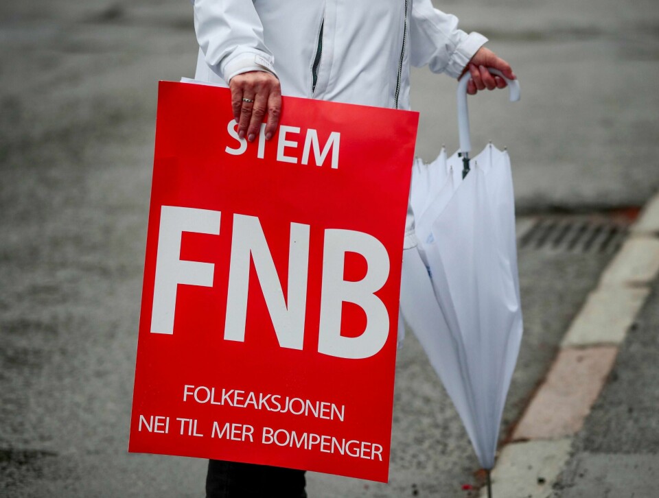 Oslo 20190601.
Folkeaksjonen Nei til mer bompenger (FNB) demonstrerer ved bommen i Middelthunsgate lørdag.
Foto: Lise Åserud / NTB scanpix