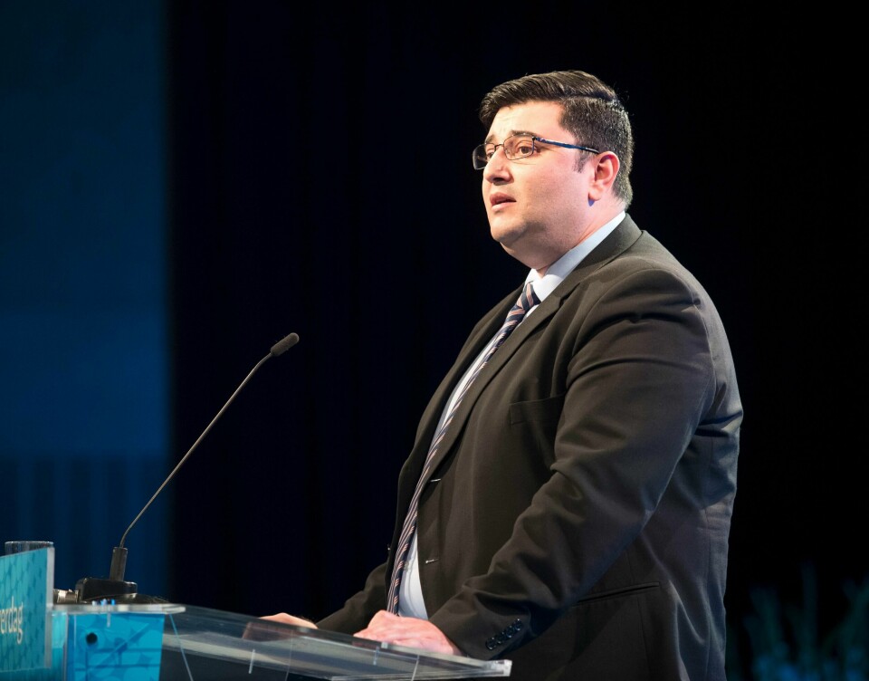 Stortingsrepresentant og tidligere Frp-politiker Mazyar Keshvari er dømt for grovt bedrageri. Han har innrømmet forholdet.