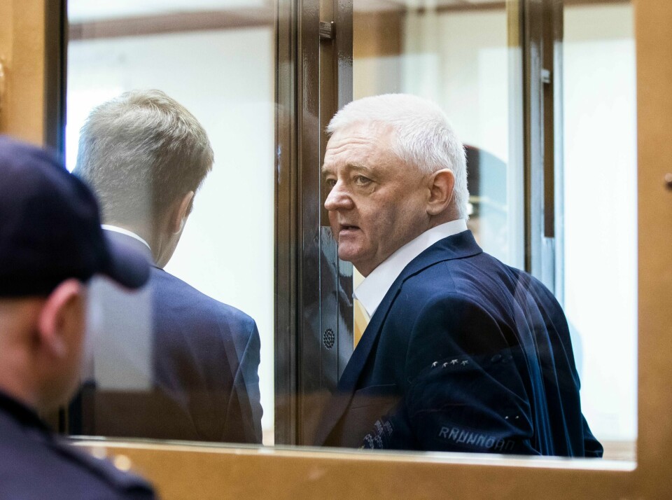 Frode Berg og hans forsvarer Ilja Novikov ved byretten i Moskva i april. Foto: Berit Roald/NTB scanpix
