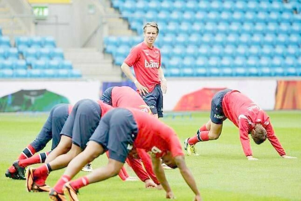 Kan Stefan Johansen skille seg ut på Ullevaal i kveld? Han gjør sin første viktige landskamp på hjemmebane. FOTO: HÅKON MOSVOLD LARSEN/NTB SCANPIX