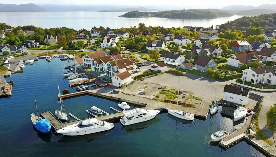 For dem som har fulgt det politiske spillet om bro til Vassøy, har det i lang tid vært klart at Høyre motarbeider alt som har med næringsliv, boligbygging og fastlandsforbindelse. Foto: Privat