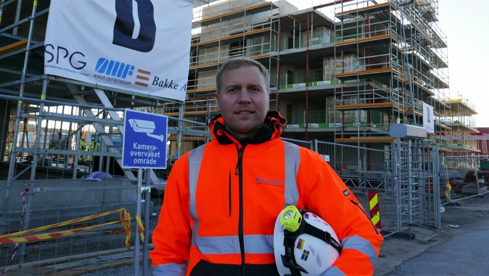 Byggeleder Laurynas Dovidaitis i Belstroj Norge er frustrert og bekymret etter å ha blit tfrastålet verktøy for 2 millioner kroner denne måneden. Gry Cat. Wold