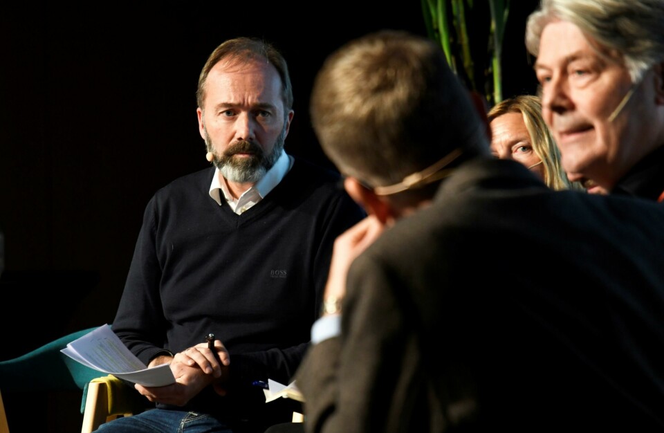 Tromsø 20191108. Trond Giske på mediekonferansen Svarte Natta i Tromsø. Han er der for å snakke om medias håndtering av MeToo. Debatten blir ledet av Anki Gerhardsen. Her i debatt med Elin Sørsdahl, Trygve Aas Olsen, Erik Stephansen og Kjetil Bragli Alstadheim.Foto: Rune Stoltz Bertinussen / NTB scanpix Tromsø 20191108. Trond Giske på mediekonferansen Svarte Natta i Tromsø. Han er der for å snakke om medias håndtering av MeToo. Debatten blir ledet av Anki Gerhardsen. Her i debatt med Elin Sørsdahl, Trygve Aas Olsen, Erik Stephansen og Kjetil Bragli Alstadheim.Foto: Rune Stoltz Bertinussen / NTB scanpix