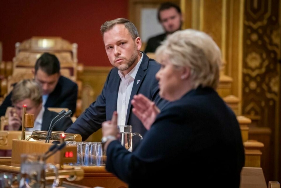 Statsminister Erna Solberg (H) måtte svare på spørsmål fra Audun Lysbakken (SV) om Nav-skandalen, i den muntlige spørretimen i Stortinget.