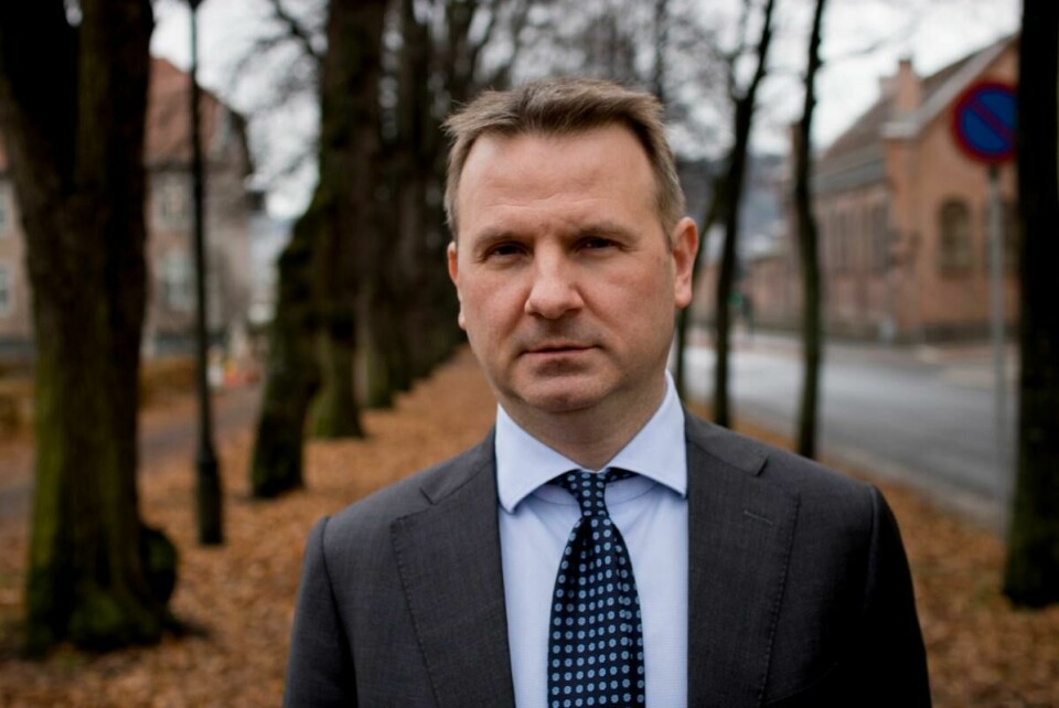 Advokat Jon Midthjell er ekspert på EØS-rett. Han mener overvåkingsorganet ESA må granskes etter Nav-skandalen. Advokat Jon Midthjell er ekspert på EØS-rett. Han mener overvåkingsorganet ESA må granskes etter Nav-skandalen.