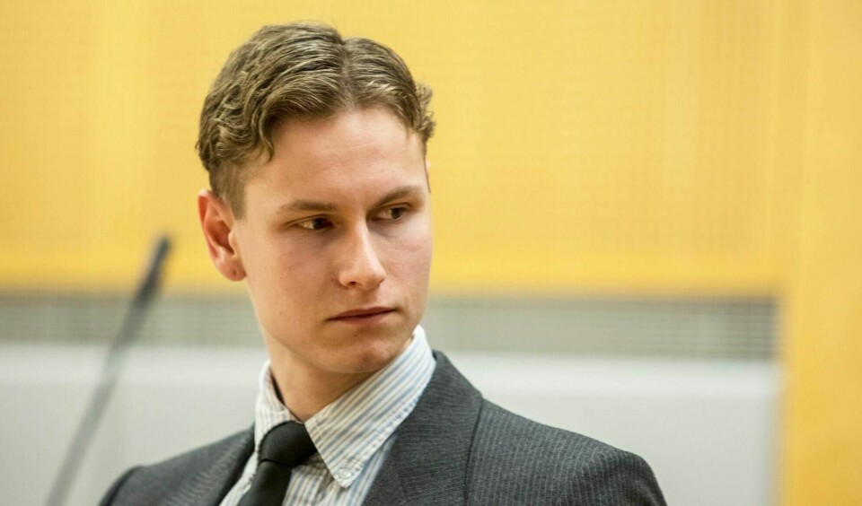 Draps- og terrorsiktede Philip Manshaus ble mandag framstilt for forlenget varetekt.