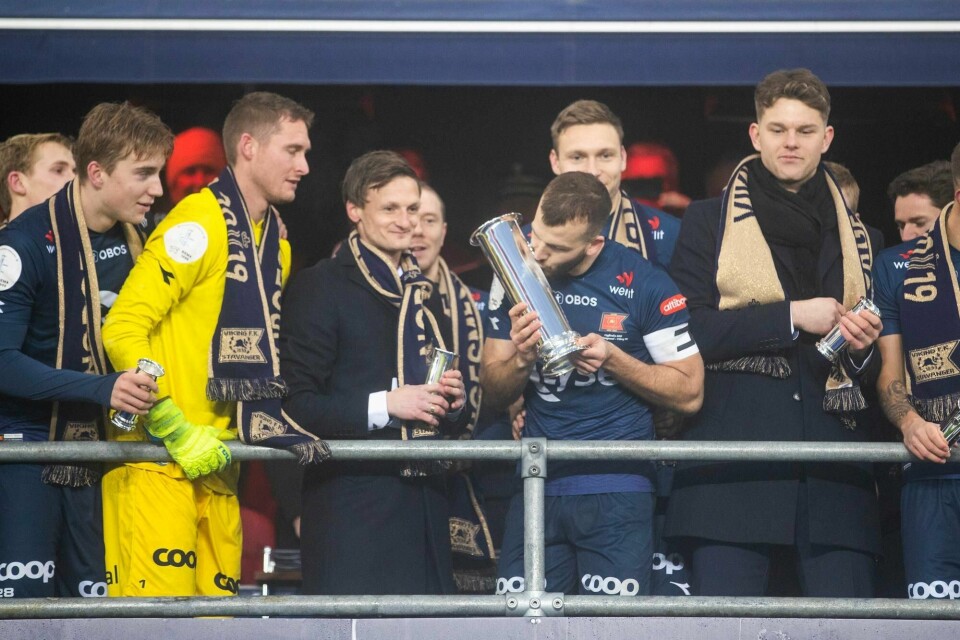 Vikingjubel etter cupfinalen i fotball for herrer mellom Haugesund og Viking på Ullevaal Stadion søndag. Foto: Teigen, Trond Reidar / NTB scanpix
