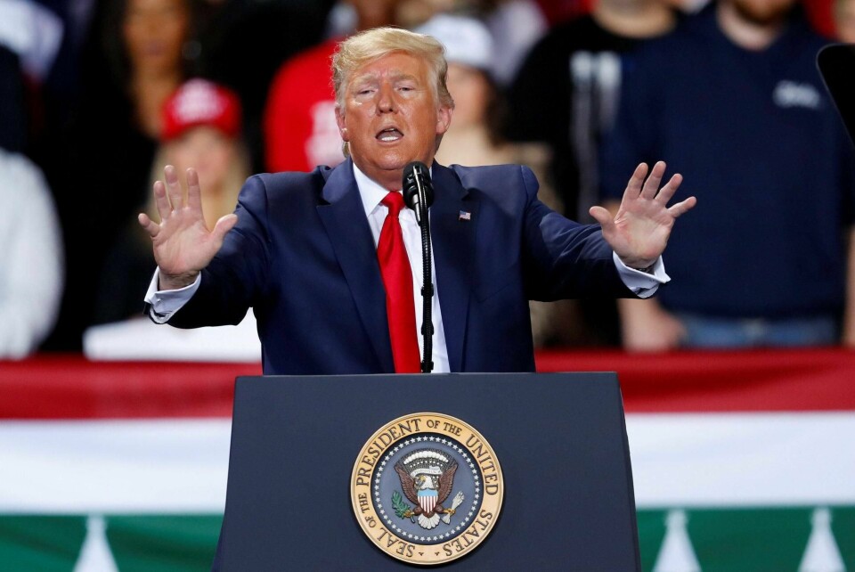 President Donald Trump prøver å bruke riksrettssaken til å slå tilbake mot Demokratene. Hvordan – og hvorvidt – saken vil slå ut i presidentvalget, er usikkert.