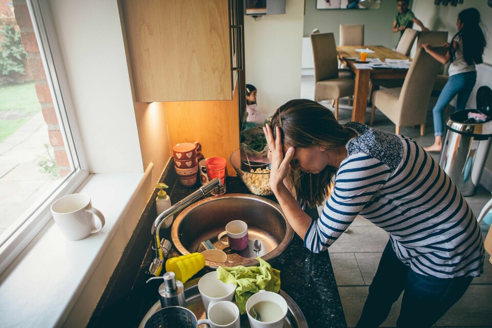 Så sitter vi der da, og hører på podkaster og leser artikler om det å være foreldre, og håper at denne ukens tema er «tenåringer».