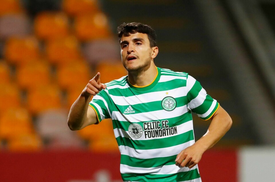 Celtic-proff Moi Elyounoussi mener at Serbia er favoritter før møtet med Norge på torsdag.
