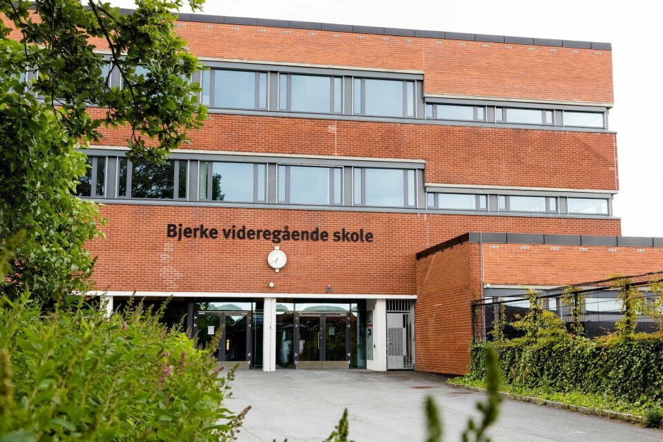 130 elever og 6 ansatte ved Bjerke videregående skole i Oslo ble satt i karantene etter at en elev ble bekreftet koronasmittet.