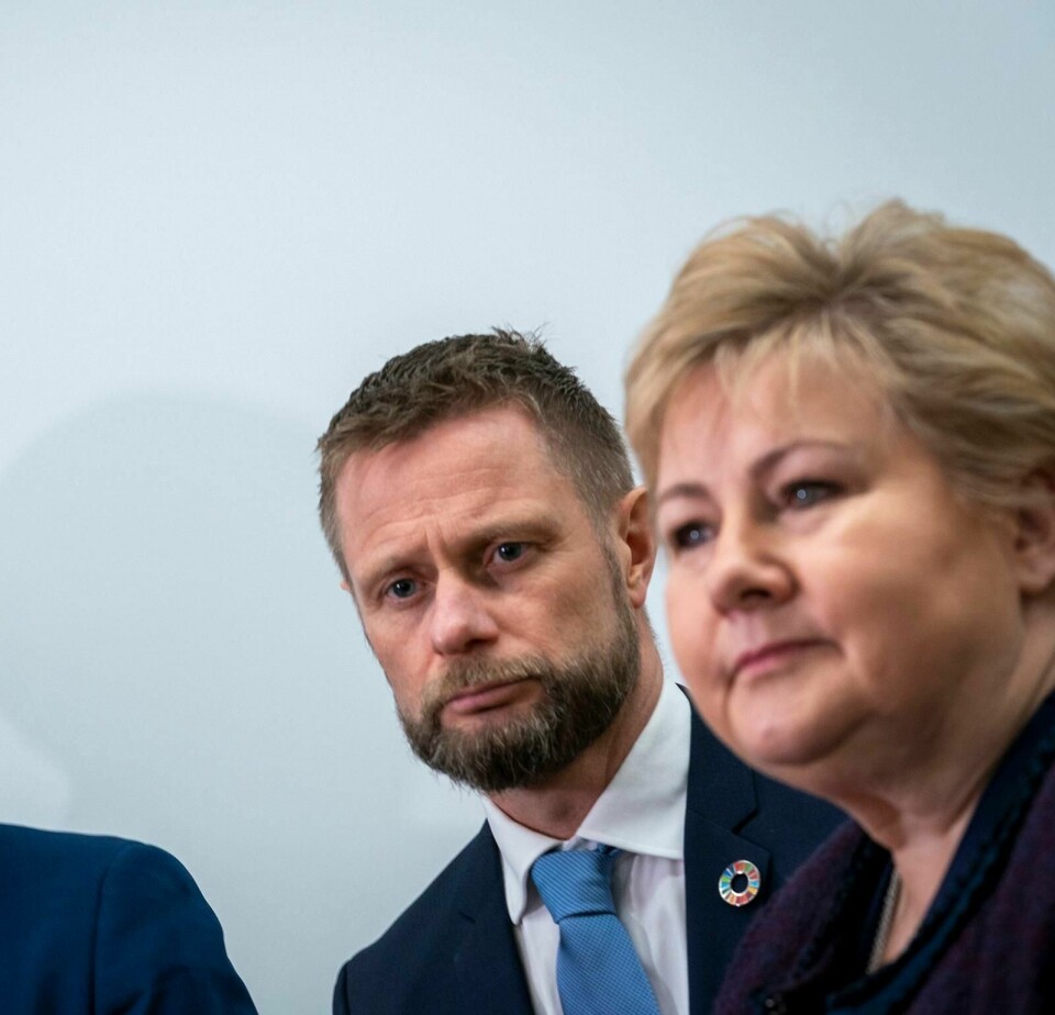 Julebord? Helseminister Bent Høie er både enig og uenig med statsminister Erna Solberg. Foto: Heiko Junge/NTB