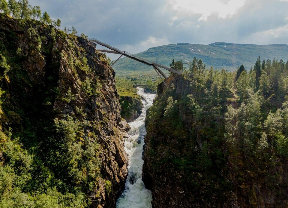 Trappebrua over Vøringsfossen ble åpnet fredag 21. august. Foto: Stian Lysberg Solum/NTB