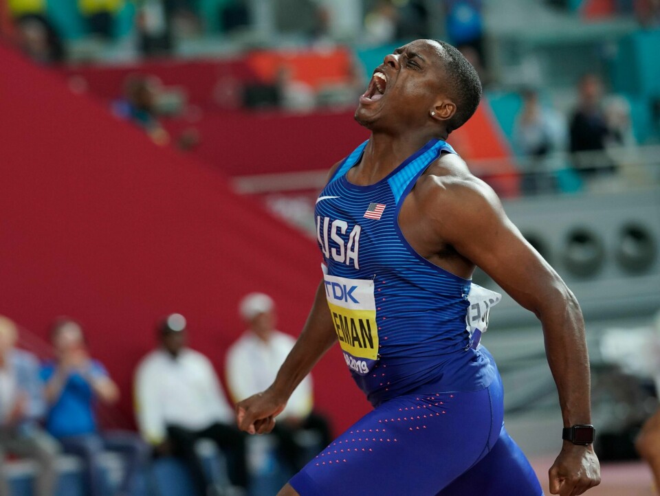 Christian Coleman, her da han tok VM-gull i Doha, anker utestengelsen på to år.