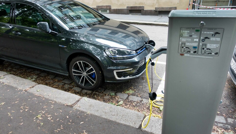 Klimasatsordningen har blant annet bidratt til flere ladestasjoner rundt om i landet. Slike ladestasjoner er det fortsatt stor mangel på.