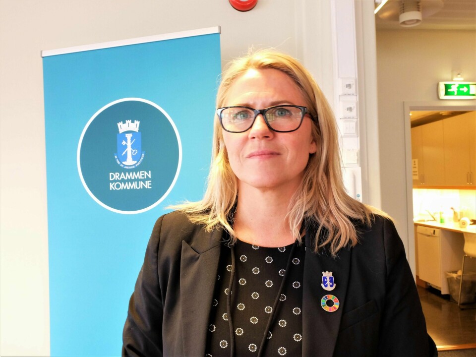 Drammen-ordfører Monica Myrvold Berg (Ap) gir sine kondolanser til den avdødes familie.