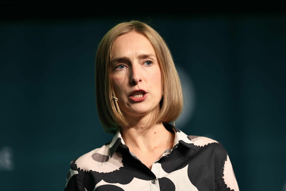 Næringsminister Iselin Nybø (V) utvider kompensasjonsordningen til reiselivet.