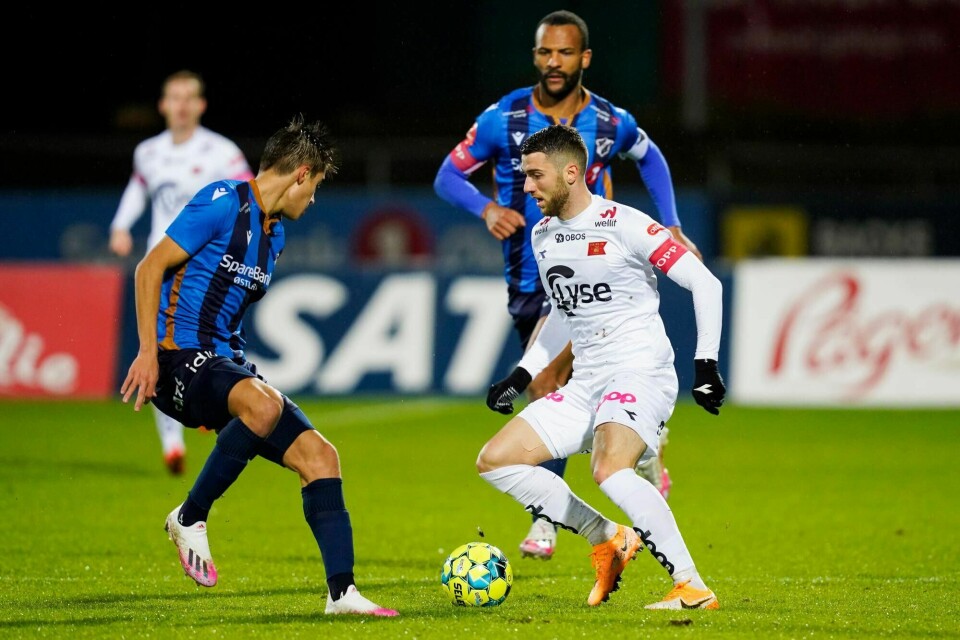 Vikings Zymer Bytyqi under eliteseriekampen i fotball mellom Stabæk og Viking på Nadderud stadion. Foto: Heiko Junge / NTB
