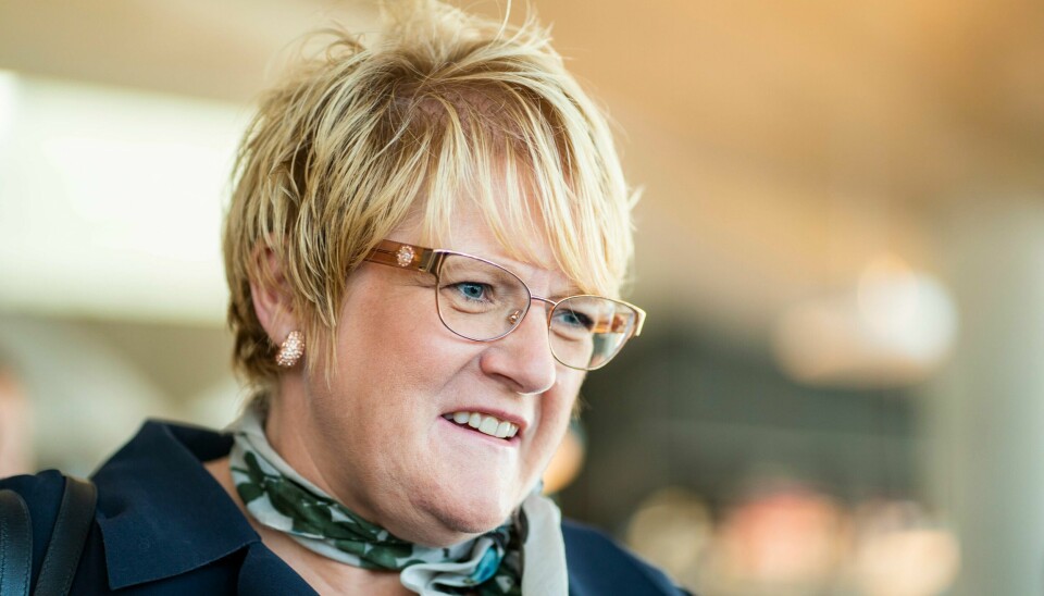 Tidligere Venstre-leder Trine Skei Grande skriver i sin nye bok at hun holdt Abid Raja utenfor ledersamtaler ettersom han allerede var i gang med å posisjonere seg til ledervervet, ifølge henne.