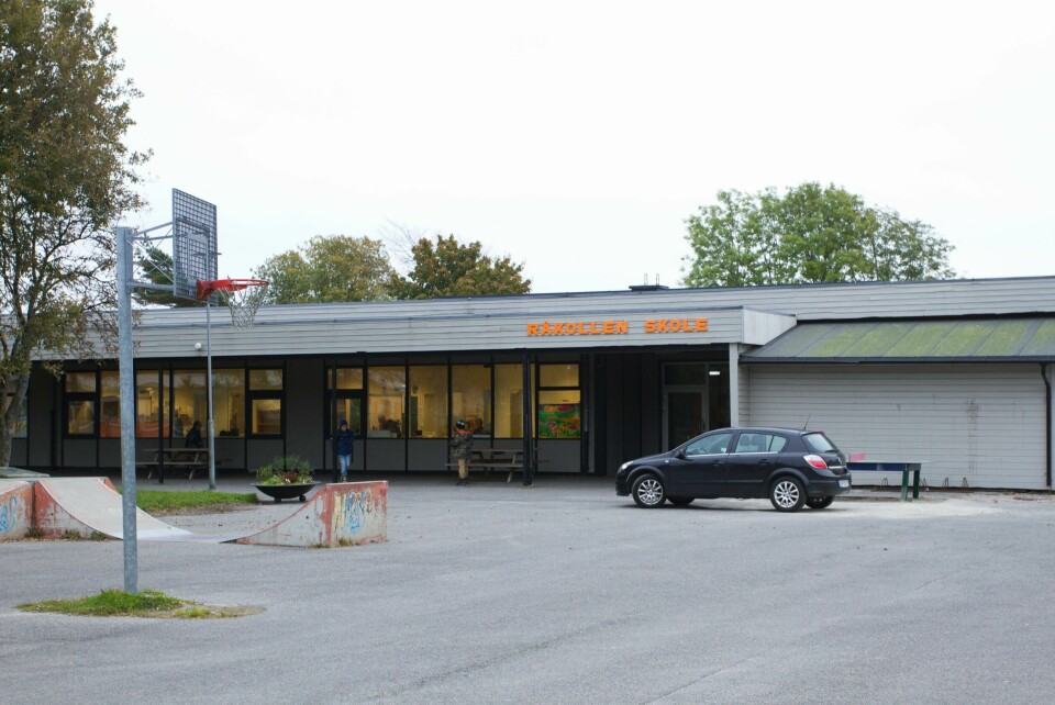 Vi har vansker med å forstå hvorfor dagens tomt (Nabbetorp skole) ikke egner seg for en moderne skole på bakkeplan vegg i vegg med den som står der i dag, skriver FAU Råkollen. nabbetorp barnehage
