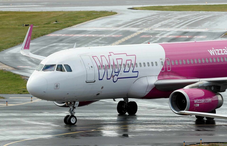 Wizz Air forsterker krisa i flymarkedet og utnytter koronakrisa til å bygge seg opp i Norge, mener Dagsavisen. Foto: Andrew Boyers/NTB