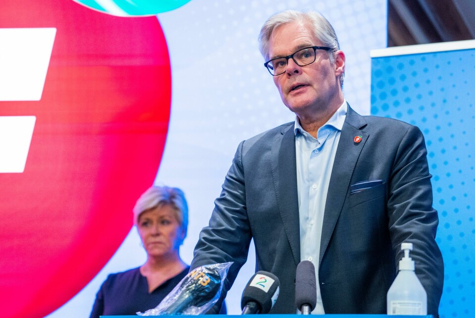 Siv Jensen og Hans Andreas Limi under presentasjonen av Frps alternative budsjett for 2021. Oslo 20201109. Partileder Siv Jensen og Hans Andreas Limi under presentasjonen av FrPs alternative budsjett for 2021 på en pressekonferanse på Stortinget i Oslo mandag.Foto: Håkon Mosvold Larsen / NTB