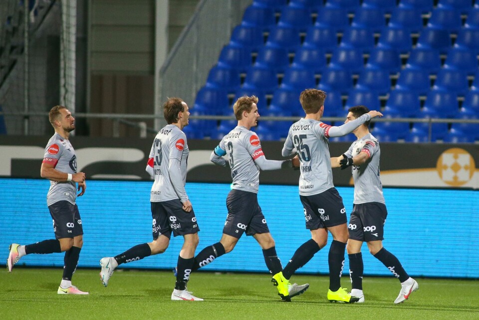 Vikings Ylldren Ibrahimaj jubler etter sin utligning til 1-1 under eliteseriekampen i fotball mellom Sarpsborg 08 og Viking på Sarpsborg Stadion. Foto: Christoffer Andersen / NTB Sarpsborg 20201122. Vikings Ylldren Ibrahimaj jubler etter sin 1-1 redusering under eliteseriekampen i fotball mellom Sarpsborg 08 og Viking på Sarpsborg Stadion.Foto: Christoffer Andersen / NTB