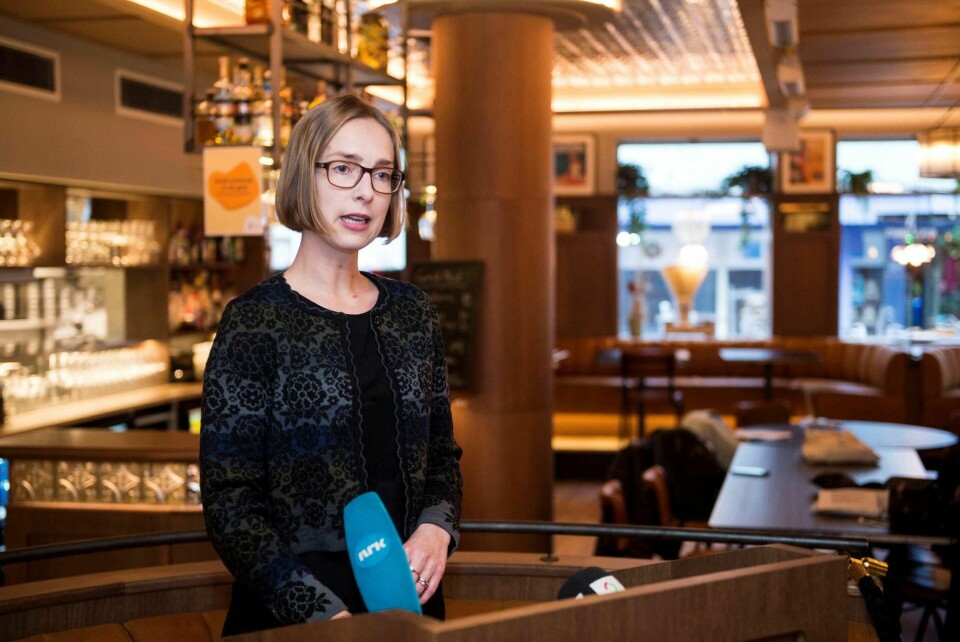 Næringsminister Iselin Nybø (V) tar ingenting av permitteringsregningen og gir heller ingen kompensasjon for tapt inntekt, skriver de to innleggsforfatterne. Foto: Carina Johansen/NTB