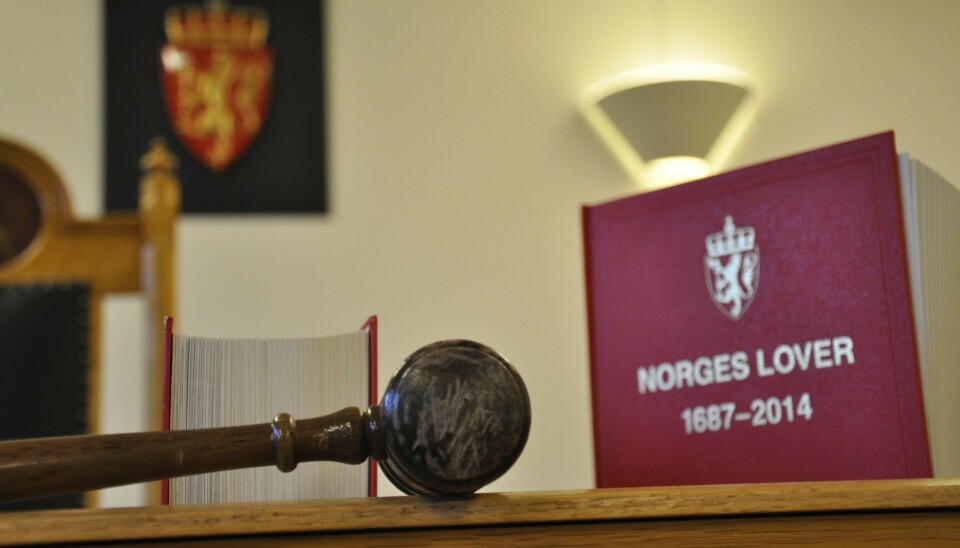 En Fredrikstad-mann må møte i retten i desember, tiltalt for utpressing.