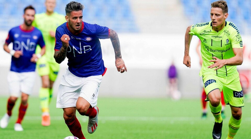 Aron Dønnum og Vålerenga møter Sarpsborg i kommende serierunde. Her fra 1-1-oppgjøret på Intility i fjor.