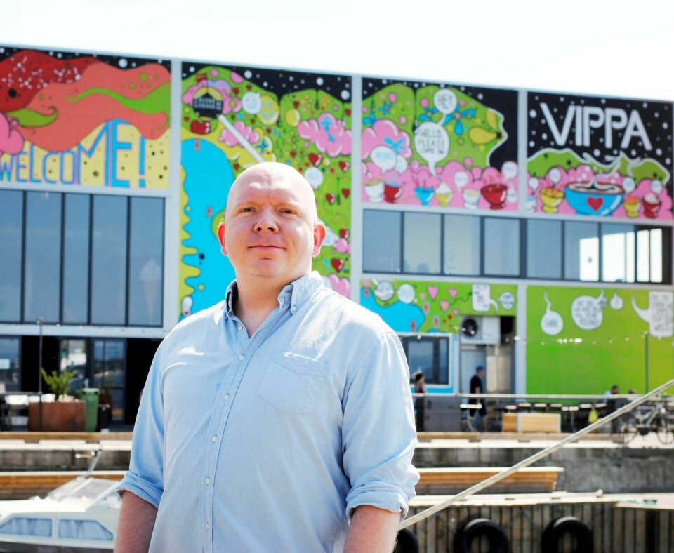 Sentrumnært: Lars Petter Solås (Frp) ser på Vippetangen som et potensielt sted for et nytt badetilbud.