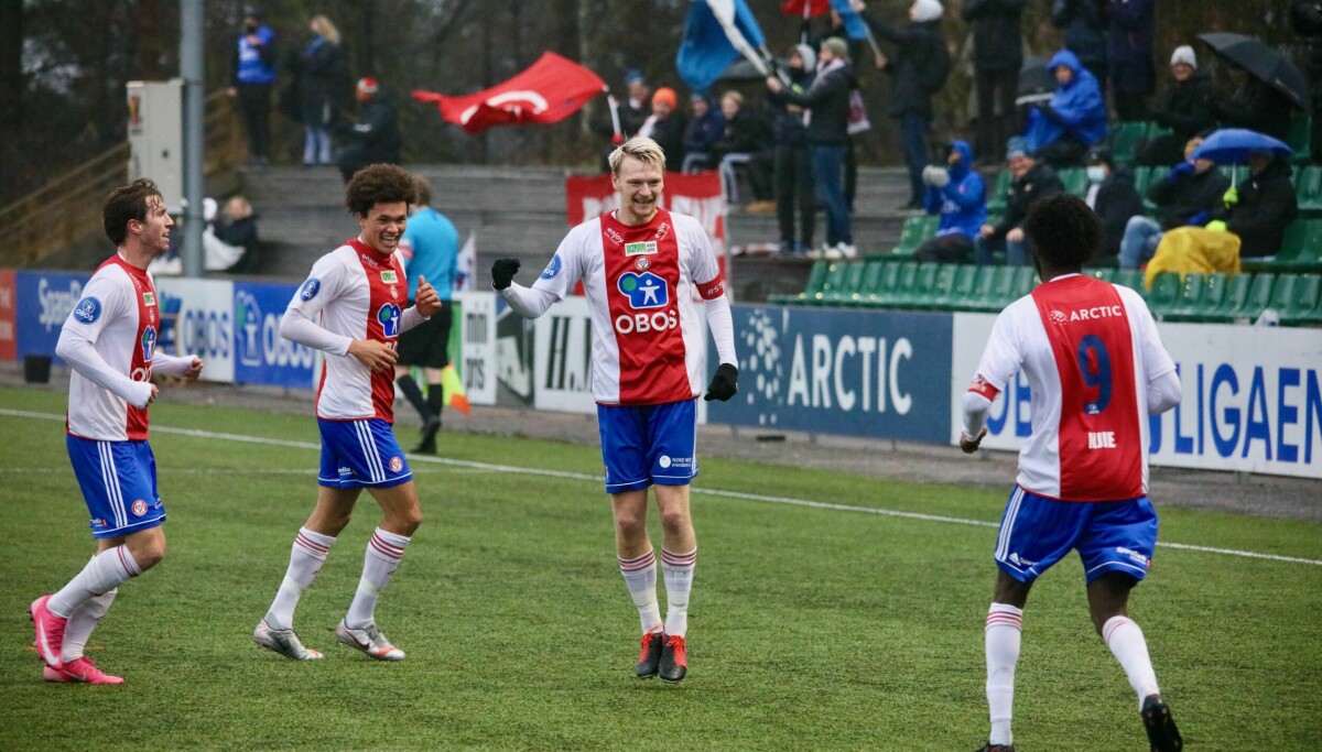 Robin Rasch med hattrick i viktig Kåffa-seier – Dagsavisen