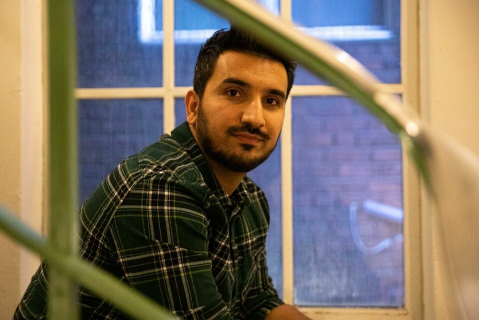 Leder i Oslo Rødt, Siavash Mobasheri, sier han vil redde Lan Marie Berg fra mistillit. Siavash Mobasheri fra Rødt. Rådhuset, november 2019.